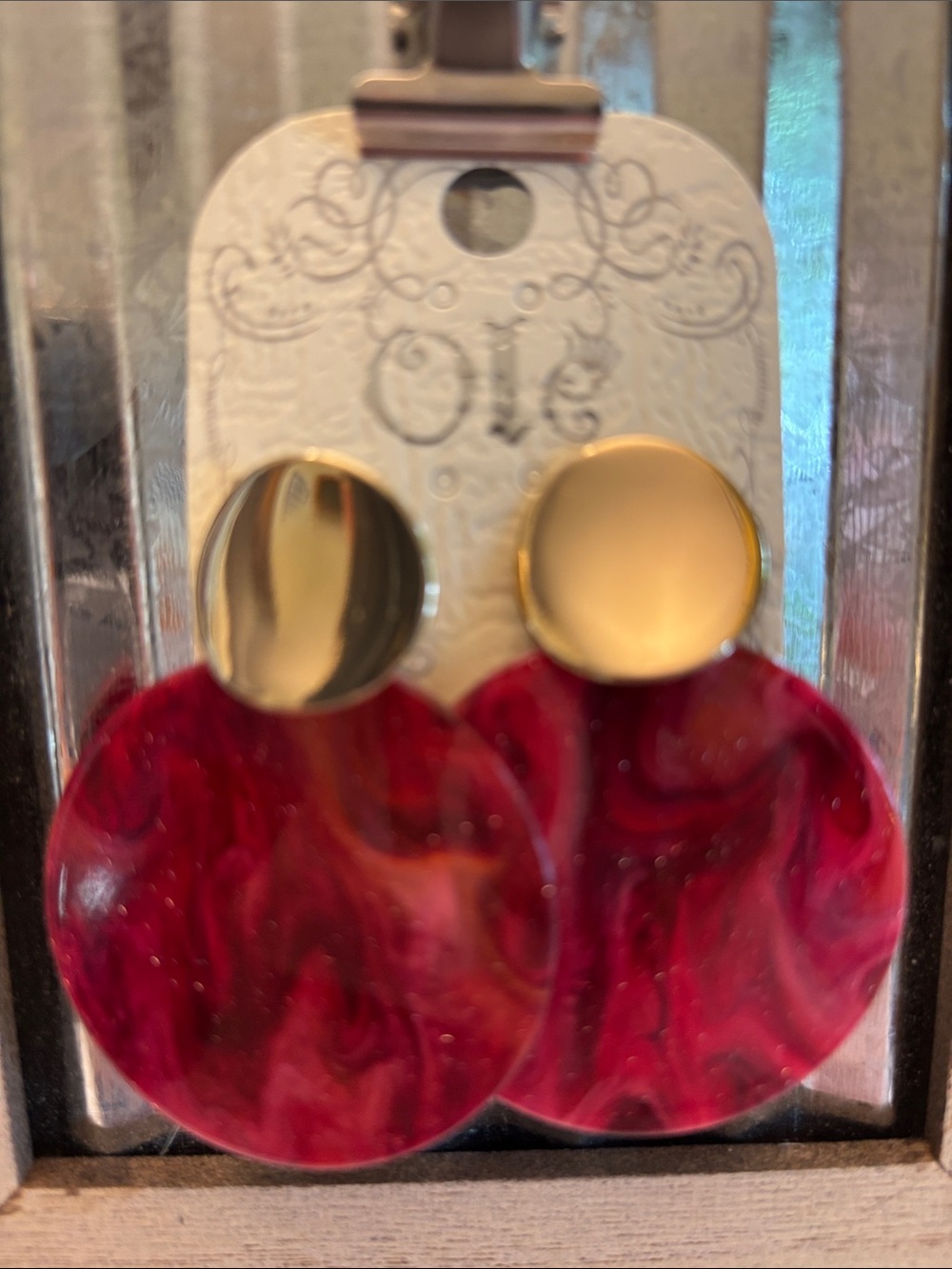 💕5/25💕Ole Red Marble Disc Earrings 2.5”